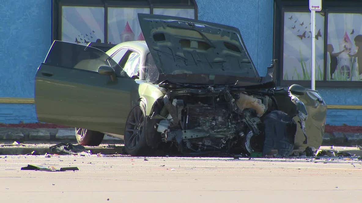 Crash near Appleton and Capitol